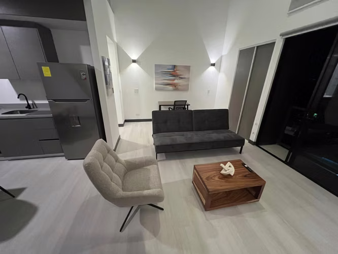 Apartamento Tipo Loft con Mezanine en Alquiler- Santa Ana