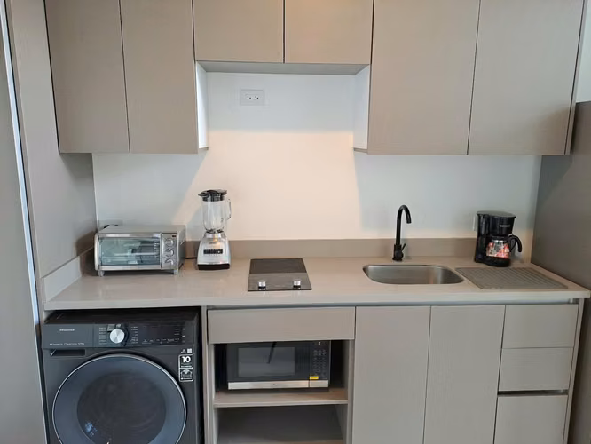 Apartamento Tipo Loft con Mezanine en Alquiler- Santa Ana