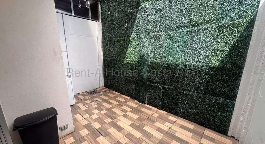 Casa Moderna en Condominio | San Pablo de Heredia