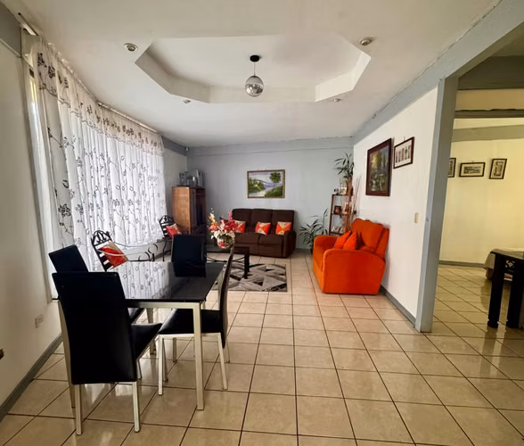 Casa Esquinera en San Ramón | Ideal para Inversión - Imagen 7