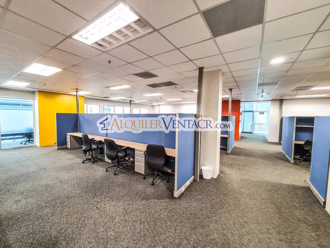 OFICINA DE 495 M2 EN FORUM 2 LINDORA SANTA ANA - Imagen 4