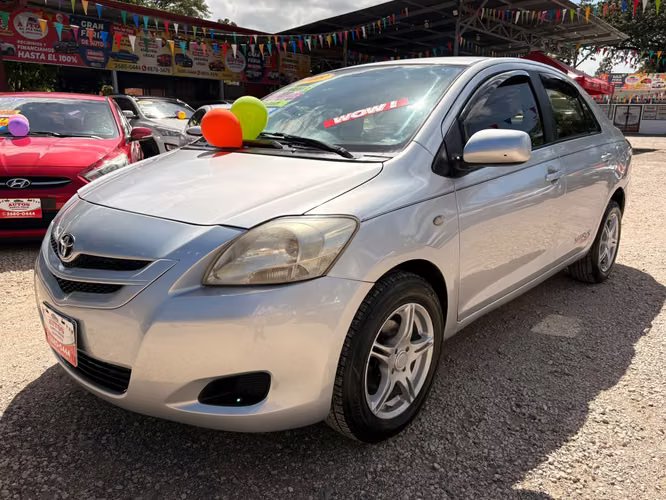 TOYOTA YARIS VVT-I-2008-MANUAL-CAJA 5TA-5.275.000