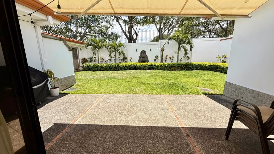 Venta de Casa en Heredia Belén Cariari | Exclusivo Condominio con Amenidades Tipo Resort