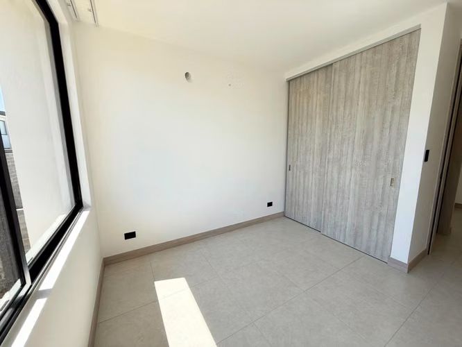 Casa en Lindora con Cancha de Pádel, Cine y Coworking | 3 Habitaciones - Imagen 8