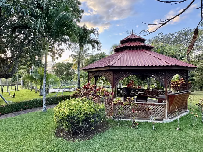  Exclusiva Finca de Lujo en Venta – La Garita de Alajuela
