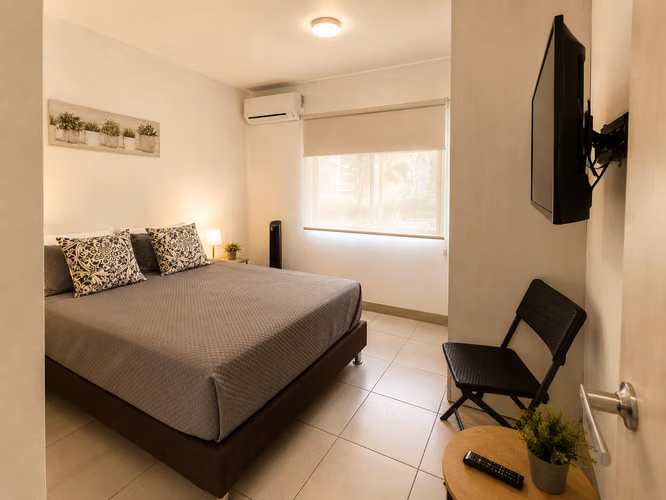 Alquiler de Casa Amueblada en Condominio Arenas