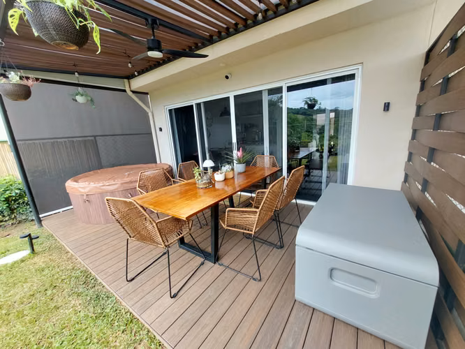 Venta casa con acabados modernos, terraza y patio Ciudad Colón
