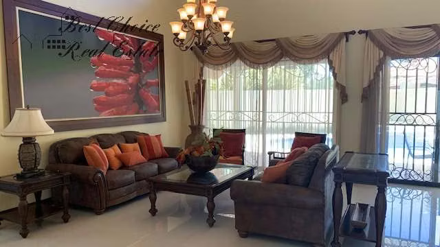 Venta de Casa en Heredia Ciudad Cariari | Piscina, Jacuzzi, 4 Suites y Precio Rebajado