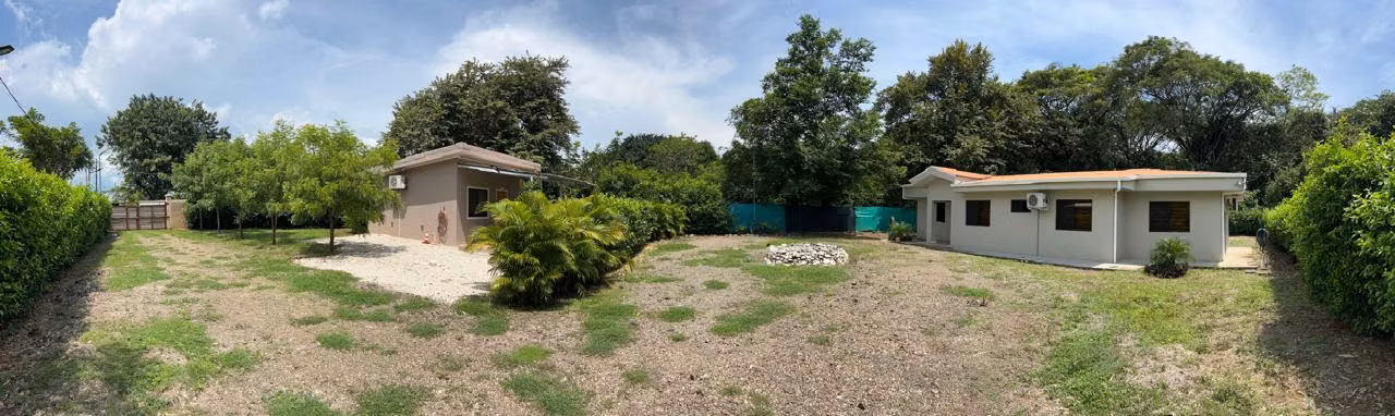 Venta Casa+Apartamento. Barrio Limón, Santa Cruz, Guanacaste. VGU427