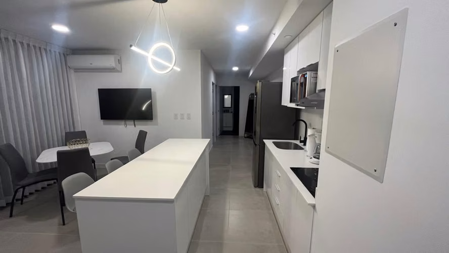 VENTA DE APARTAMENTO, ROHRMOSER, SKY GARDEN, FULL AMUEBLADO