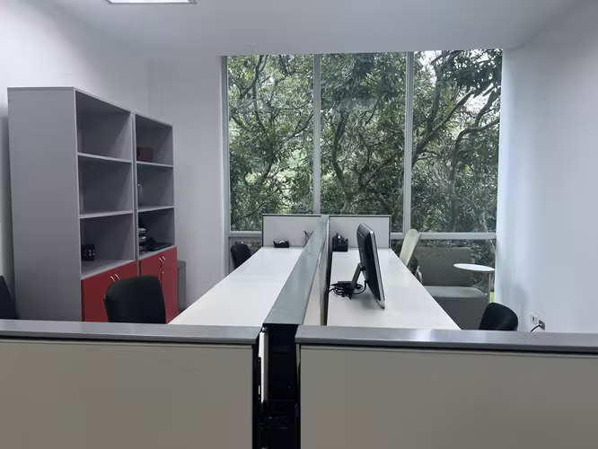 Alquiler de oficina amueblada en San Rafael de Escazú - Imagen 9