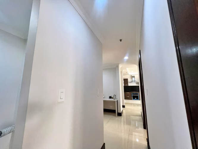 Venta apartamento moderno con balcón, La Sabana. (MN) - Imagen 6