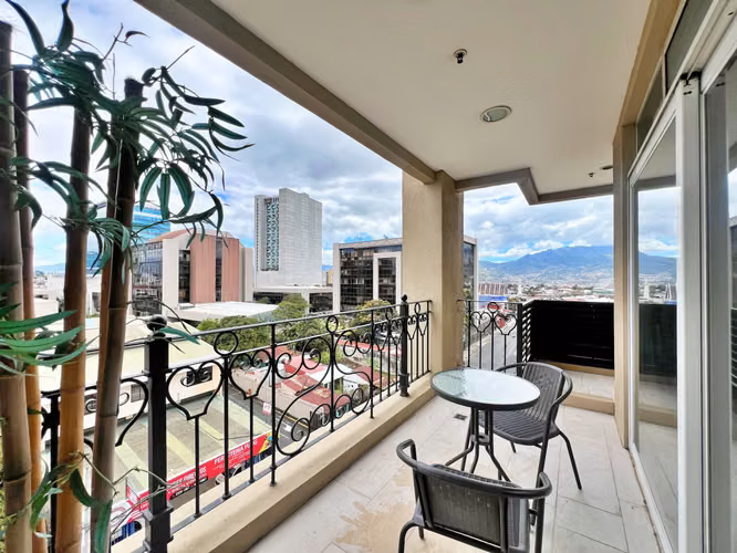 Venta apartamento moderno con balcón, La Sabana. (MN) - Imagen 4