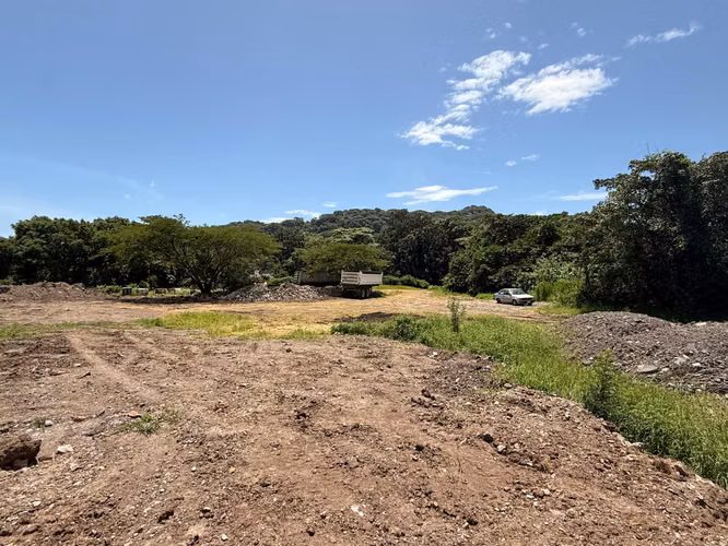 Venta Terreno | Alta Densidad | 13,480 m2 | Pozos de Santa Ana (FAU)