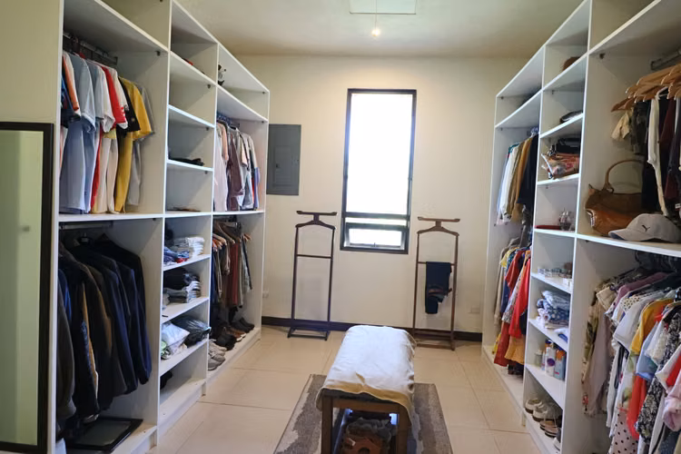 SE VENDE QUINTA rodeada de naturaleza en San Isidro de Heredia SPM - Imagen 9