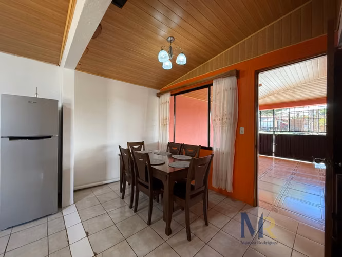 Casa amueblada en Venta