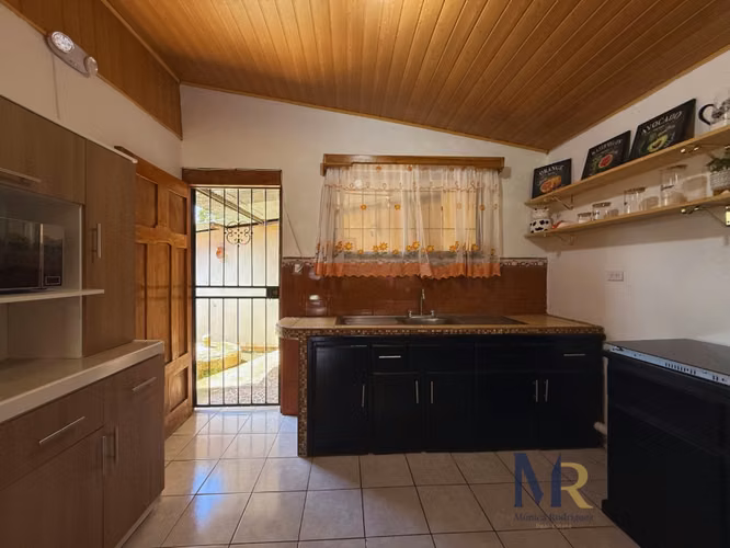 Casa amueblada en Venta