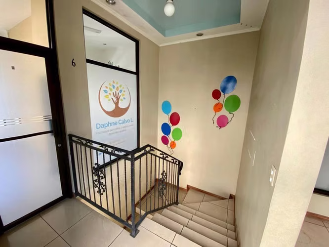 OPORTUNIDAD VENTA CENTRO COMERCIAL EN ESCAZU. MP25-1838
