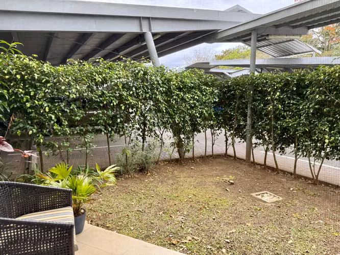 OPORTUNIDAD1 100m2 DE APTO PRIMER PISO EN TORRE  CON TERRAZA EN ESCAZU