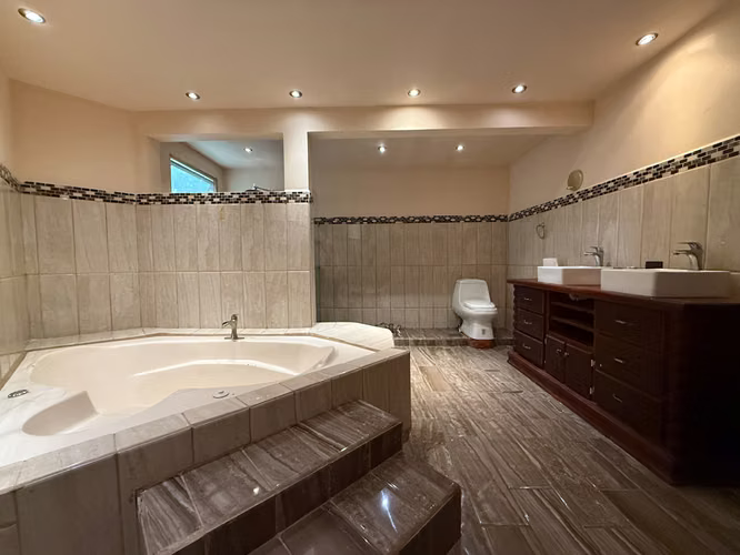 Venta de Espectacular Propiedad en Residencial Privado