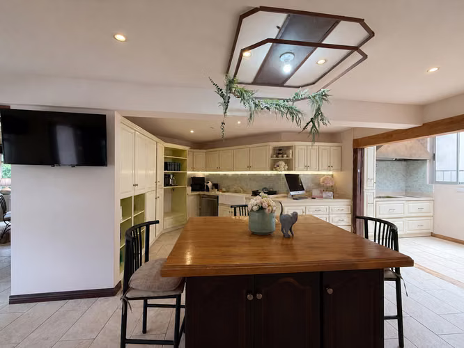 Venta de Espectacular Propiedad en Residencial Privado