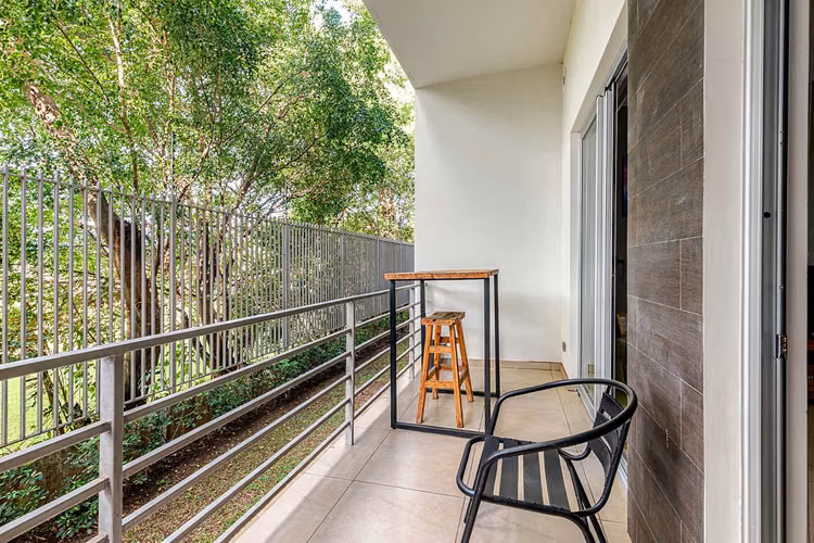 APARTAMENTO EN SANTA ANA FULL AMUEBLADO TIPO ESTUDIO CON WALK IN CLOSET Y PARQUEO - Imagen 17