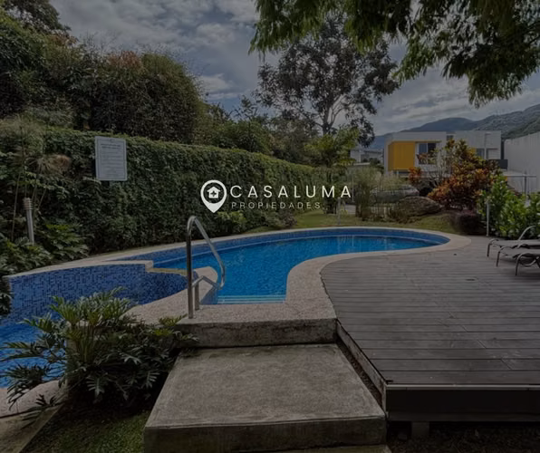 ESPECTACULAR CASA EN SANTA ANA - Imagen 19