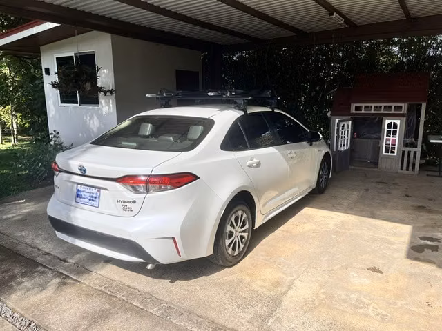 Toyota Corolla Limited Hibrid