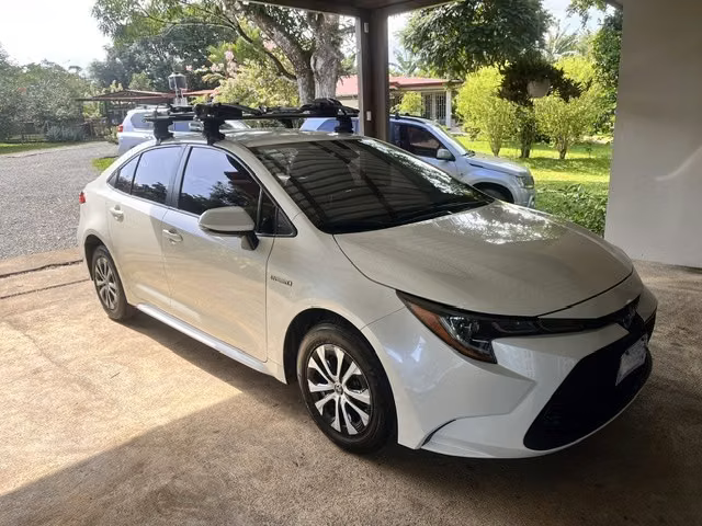 Toyota Corolla Limited Hibrid