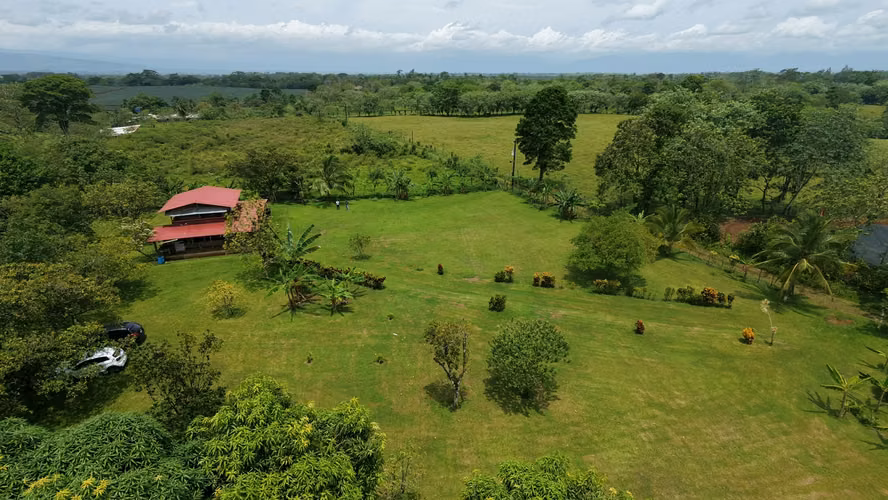 QUINTA EN TERRENO PRIVILEGIADO | Donde la naturaleza se convierte en patrimonio - Imagen 13