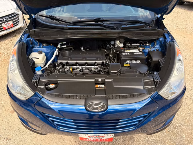 HYUNDAI TUCSON-2013-AUTO-SHIFT TRONIC-4X2-7.975.000 - Imagen 8