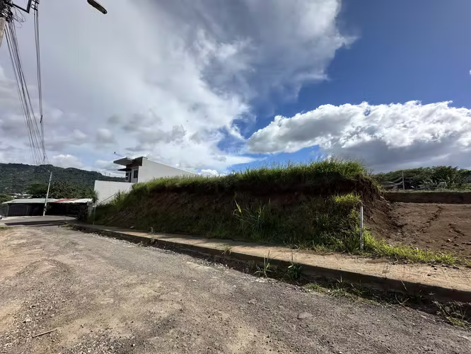 Lote de 253m2 en San Juan de La Unión - Imagen 9