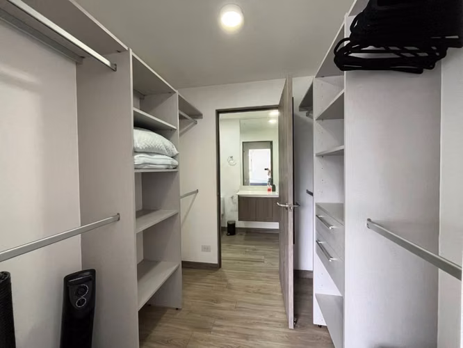 Venta de apartamento en San Rafael de Escazú