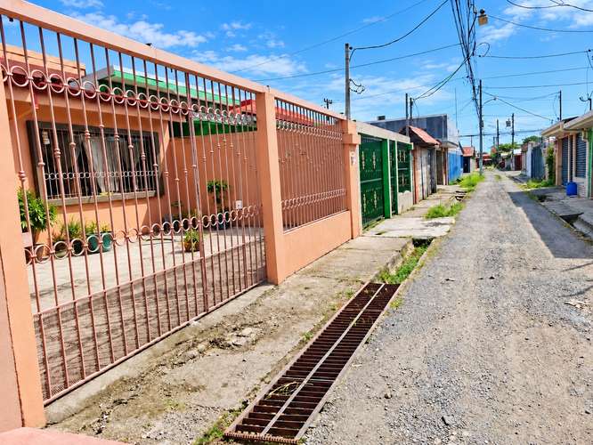 Se vende casa en El Roble, Puntarenas