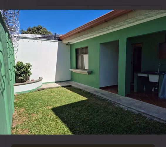  **¡Linda y amplia casa en venta en El Coyol de Alajuela!** - Imagen 13