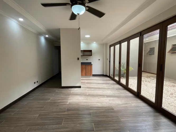 Alquiler de Casa en Condominio en Grecia - Imagen 9