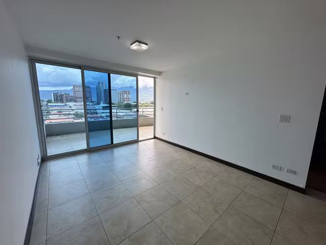 Apartamento en Torres Paseo Colón