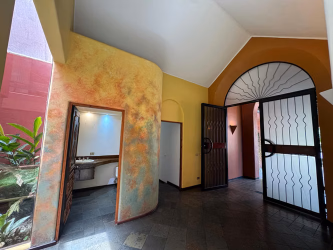 Venta de casa en Valle del Sol.
