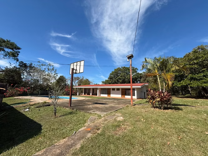 Venta de Quinta | Casa con piscina | Labrador de San Mateo, Alajuela (FAU)