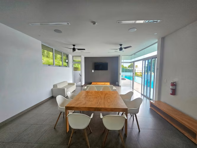 San Rafael de Escazu - 1DOR/2BA - 68 m2 *** incl. LINEA BLANCA ***