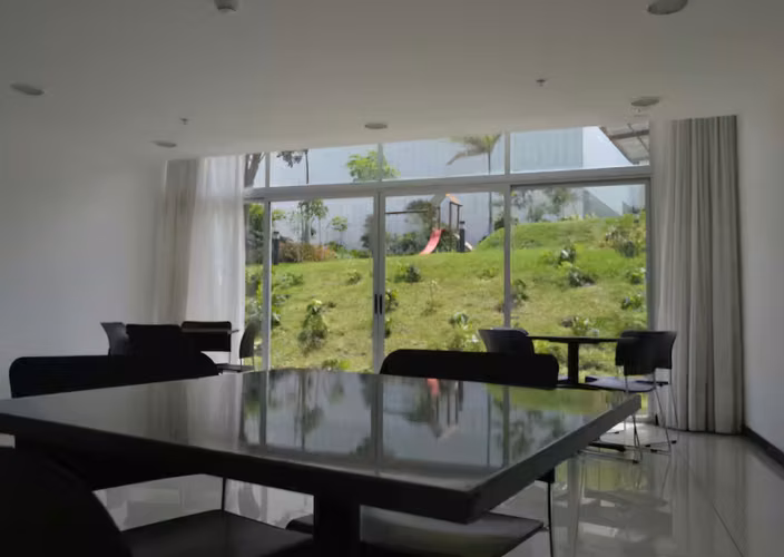 Apartamento de 3 Habitaciones, 2 parqueos a 1 Km Ruta #1
