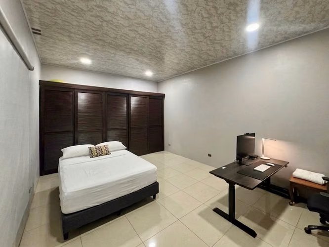 Casa Moderna en Ciudad Quesada | Excelente Ubicación cerca del Hospital y Mall El Encuentro