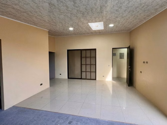 Casa Moderna en Ciudad Quesada | Excelente Ubicación cerca del Hospital y Mall El Encuentro