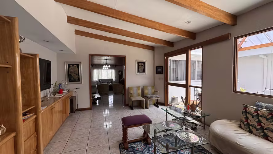 Venta/Alquiler de amplia casa en Residencial El Dorado, Curridabat (AD) - Imagen 8
