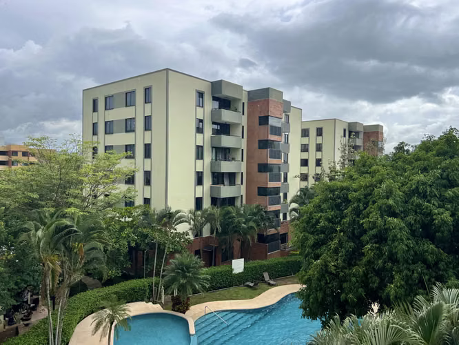 Venta de Apartamento en Concasa. ¡Llévese 3 parqueos! San Rafael de Alajuela.