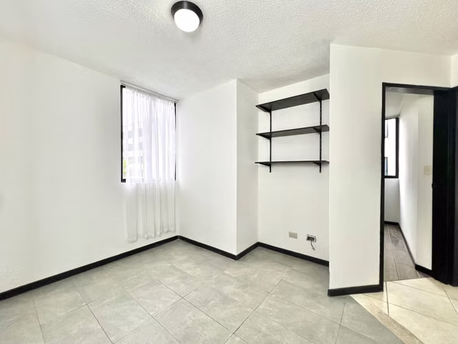Venta de Apartamento en Concasa. ¡Llévese 3 parqueos! San Rafael de Alajuela.