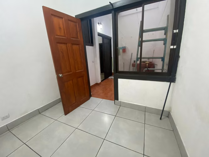 Vendo Propiedad San José Comercial y Residencial" planta baja