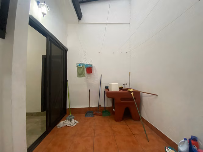 Vendo Propiedad San José Comercial y Residencial" planta baja