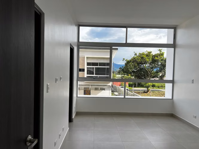 CASA EN CONDOMINO PRECIOSA NUEVA