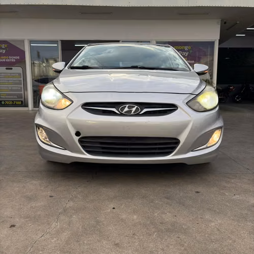 HYUNDAI  ACCENT  2014 A CREDITO - Imagen 2